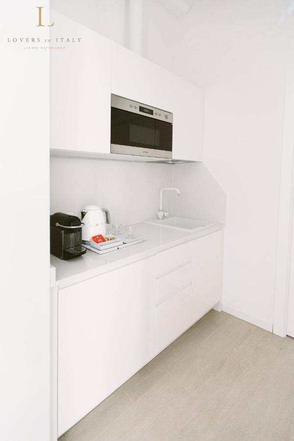 Loversinitaly Romantic Apartments - Altana And Jacuzzi Венеция Экстерьер фото